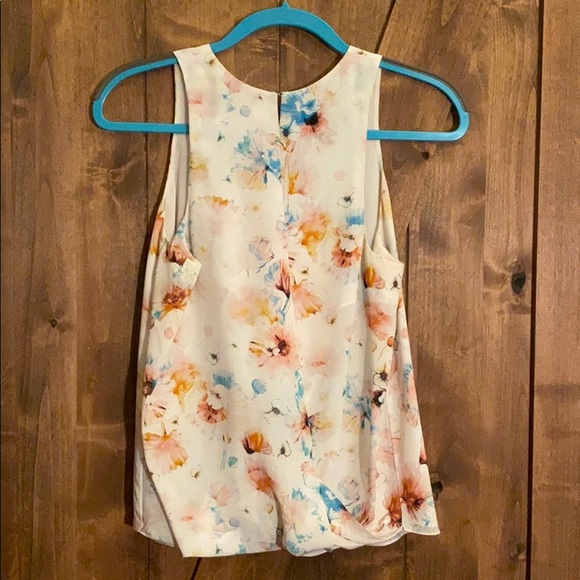 Rebecca Taylor size 4 silk floral drape-back top! - Picture 4 of 6